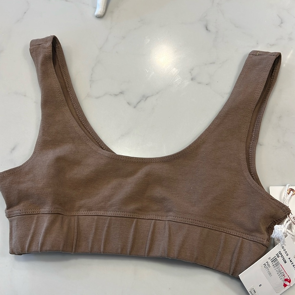 NWT GOOD AMERICAN ESSENTIAL SCOOP BRA Bralette